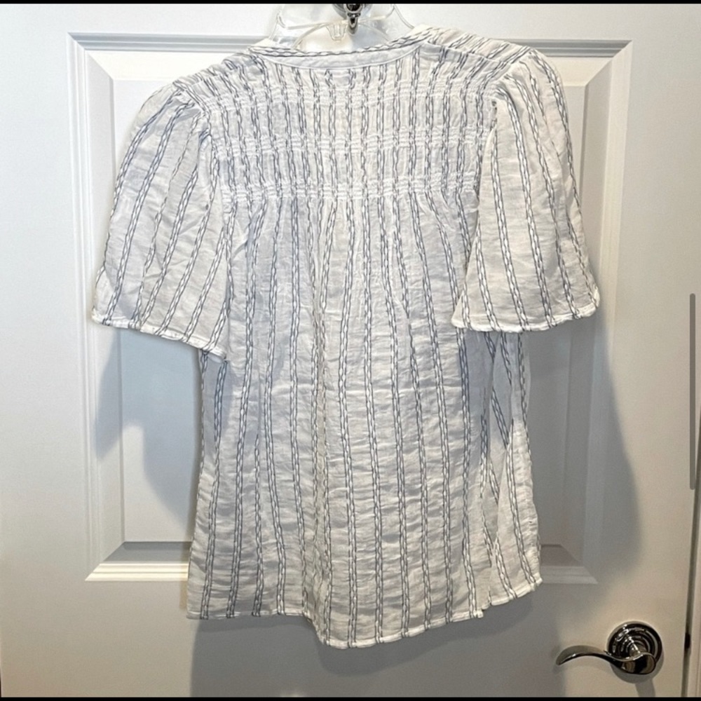 Smocked Flutter Sleeve T-Shirt - Picture 5 of 14